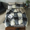 Desain Stripes Dicetak untuk Set Tempat Tidur